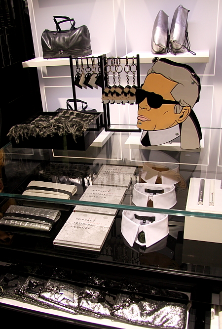 Karl Lagerfeld’s Shop-Offensive