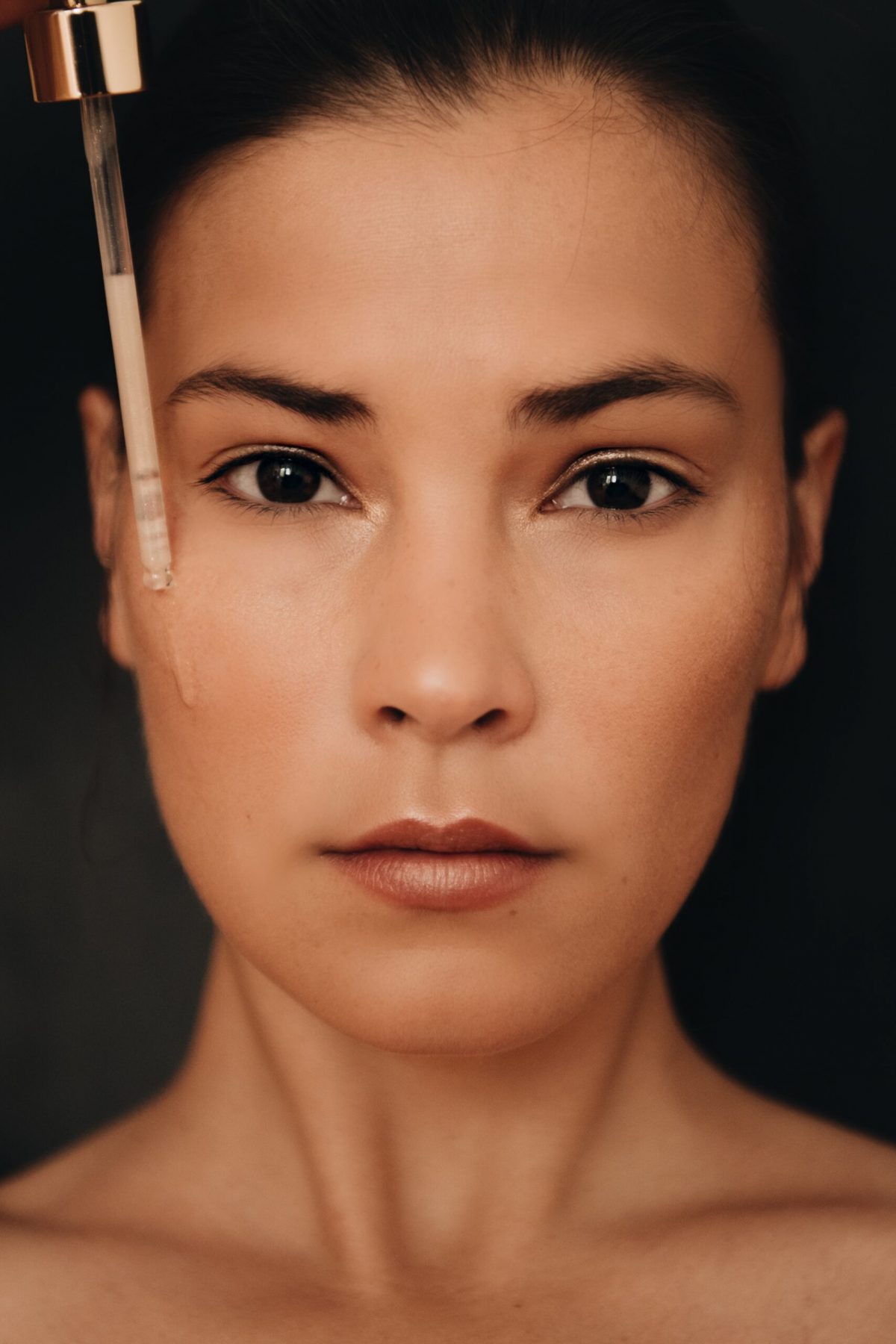 In 3 Steps: Diese Beauty Produkte bringen unsere Haut das ganze Jahr zum Strahlen